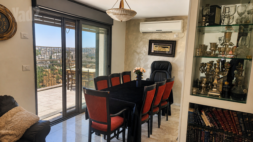 דירה למכירה בירושלים (תיווך) — 3