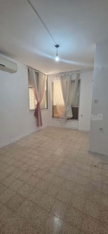 אז"ר 