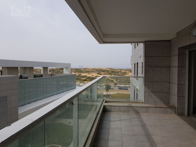 נתן יונתן 26