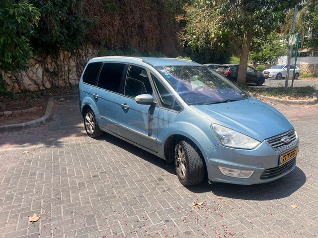 מודעת רכב פורד גלאקסי