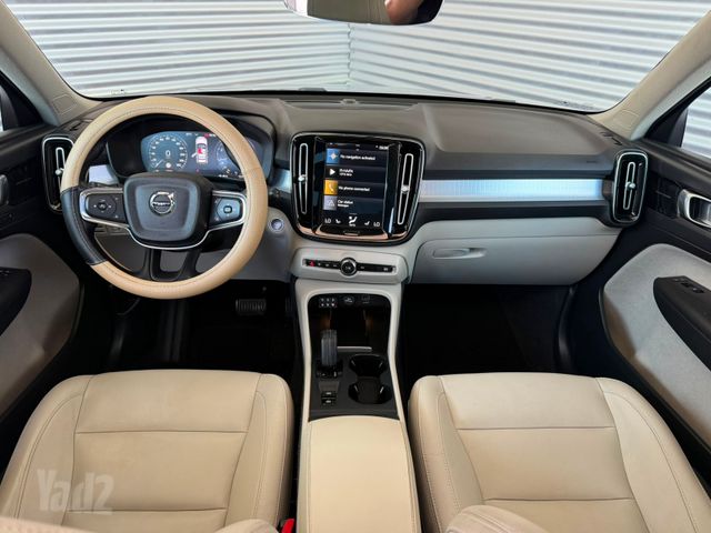 מודעת רכב וולוו XC40 2