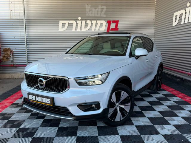 מודעת רכב וולוו XC40 1