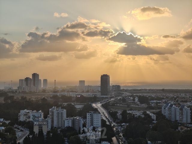 הרברט סמואל 30