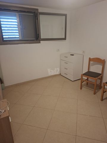 יעקב מרש 13