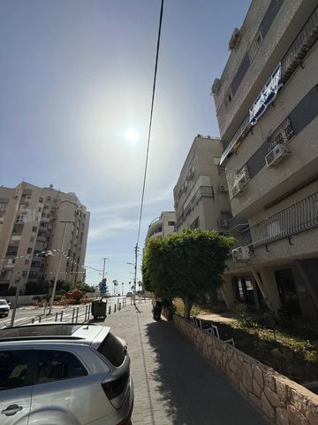 ז'בוטינסקי 9