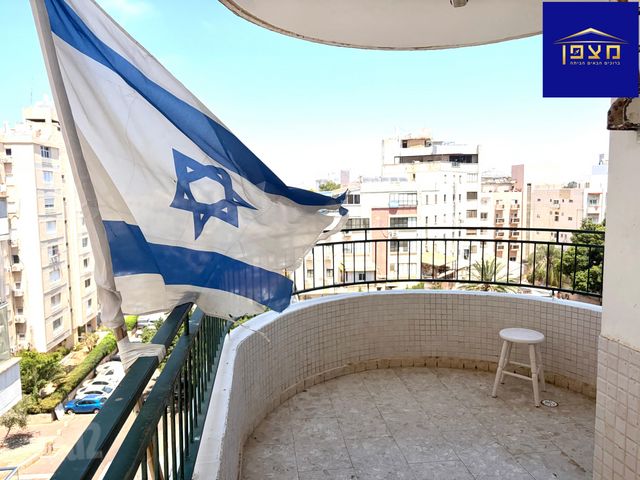 הרב הרצוג 