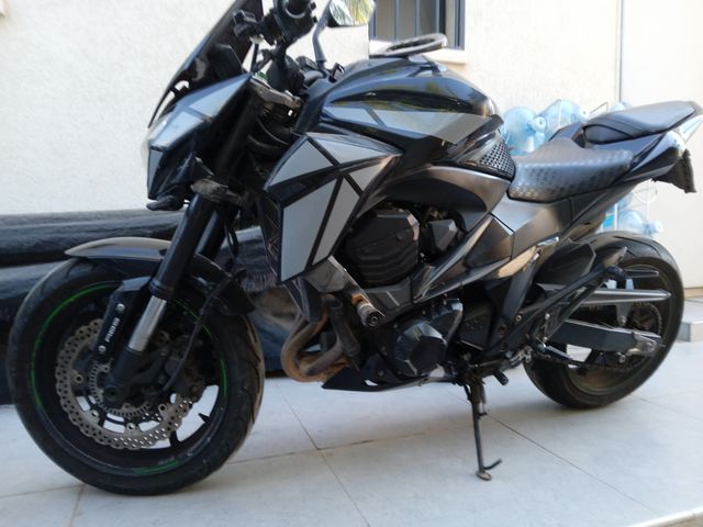 מודעת רכב קאוואסאקי Z800R