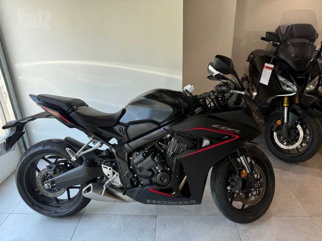מודעת רכב הונדה CBR650R