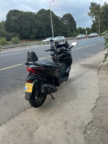 מודעת רכב הונדה FORZA350