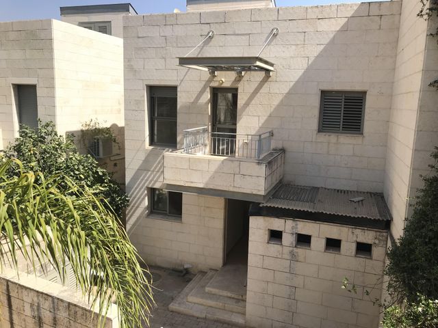 שני 5