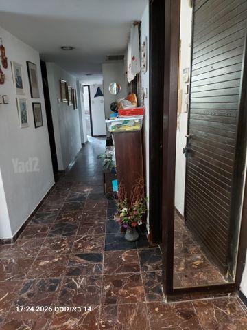 בועז 15