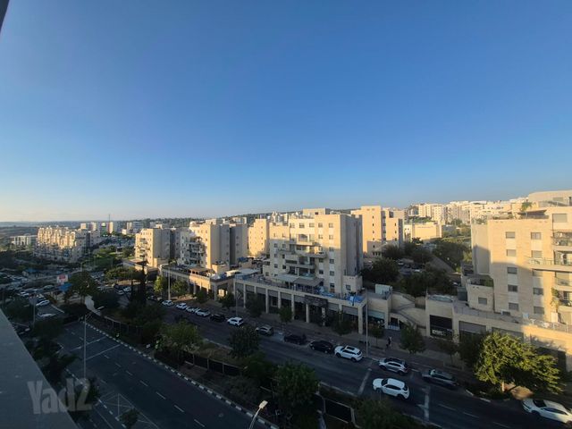 אלון 13