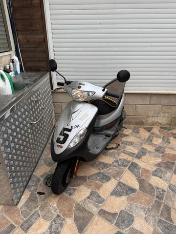 מודעת רכב סאן יאנג סופר פיור 50