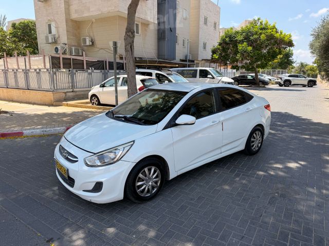 מודעת רכב יונדאי אקסנט i25