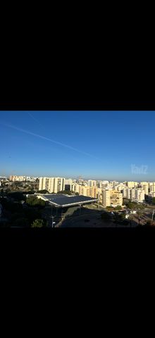 אלי כהן 42