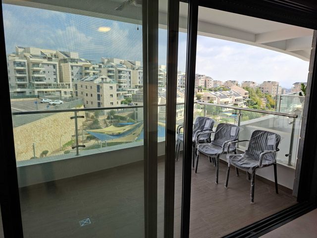 הגיא 102