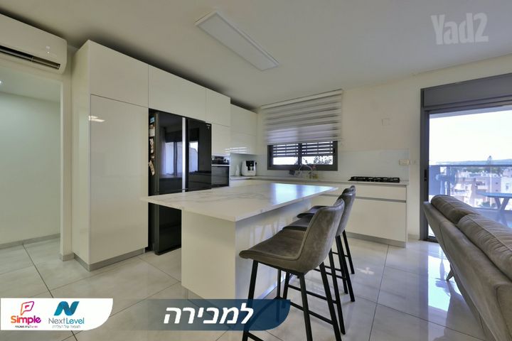 העצמאות 27