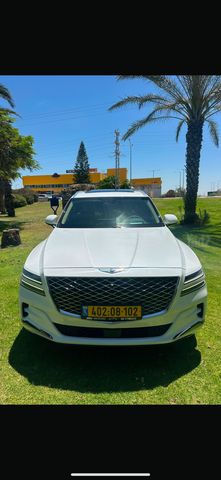 מודעת רכב ג'נסיס GV80 2