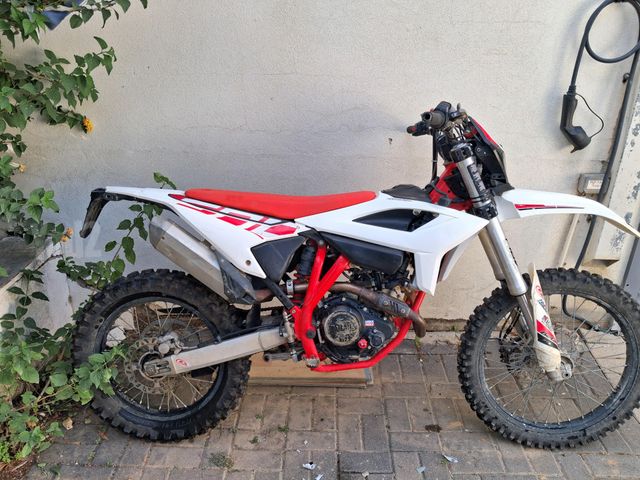 מודעת רכב בטא RR 125
