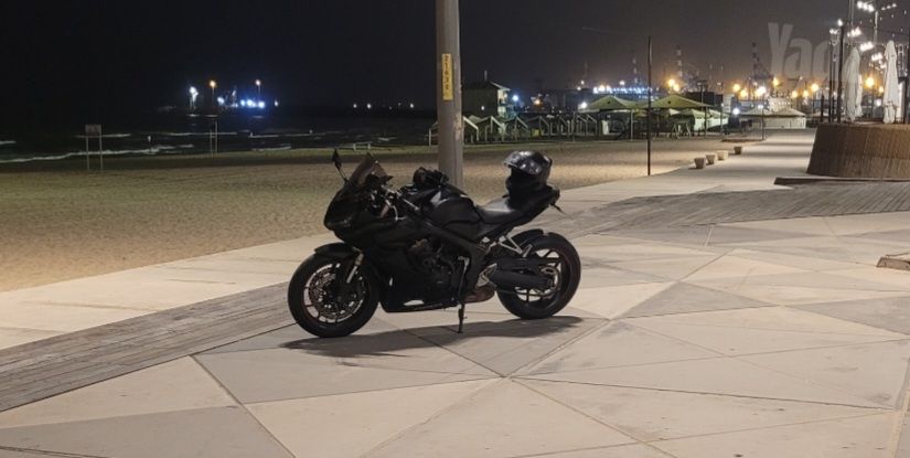 מודעת רכב הונדה CBR650R