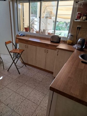 מוריה 100