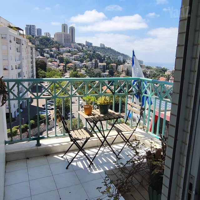 בעל שם טוב 33