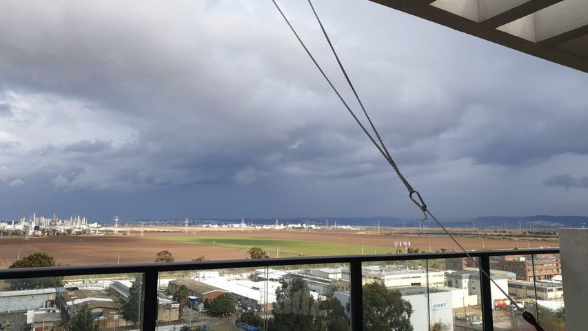 דרך השלום 8