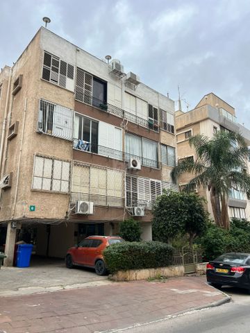 הרכסים 