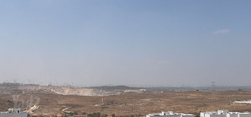 חיים הרצוג 17