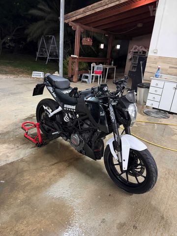 מודעת רכב KTM Naked Duke 390