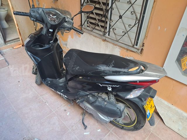מודעת רכב הונדה VISION110