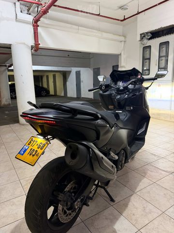 מודעת רכב ימאהה Tmax 560
