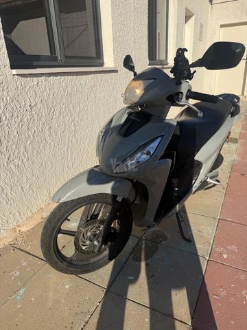 מודעת רכב הונדה VISION110