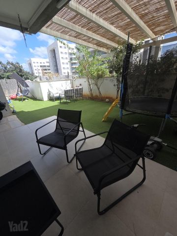 סביון 14