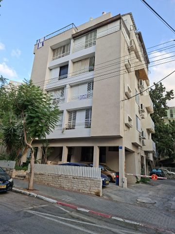 הברון הירש 7
