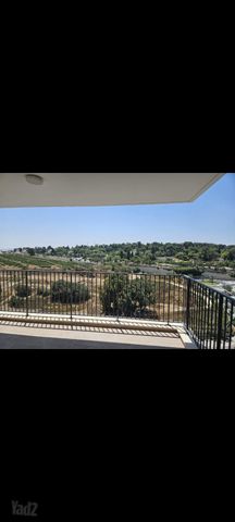 יצחק ארנסט נבנצל 6