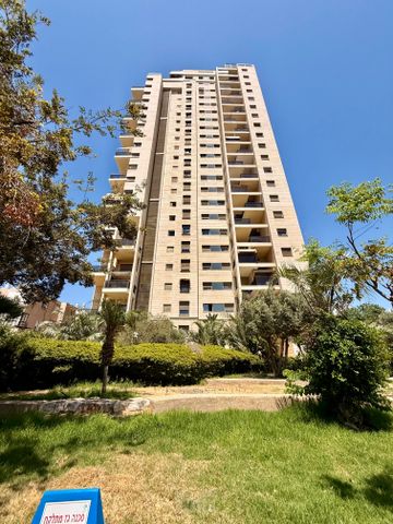 יהושע חנקין 