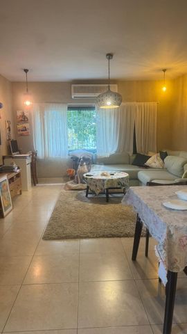 בית פרטי/ קוטג', סלע, רחובות