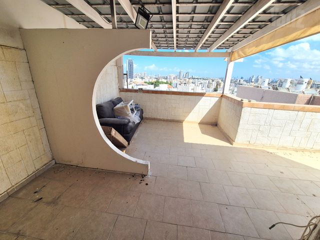 הקישון 10