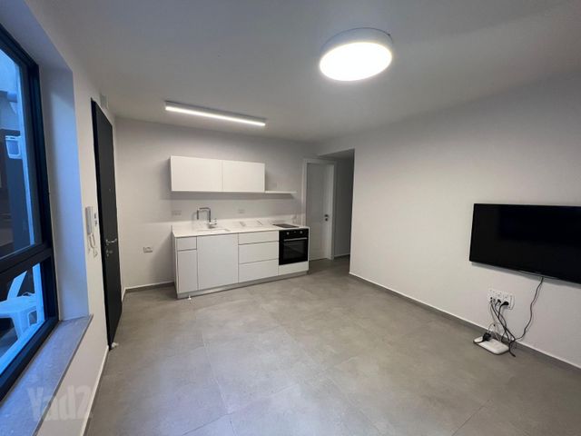 Petah Tikva, Israel 4