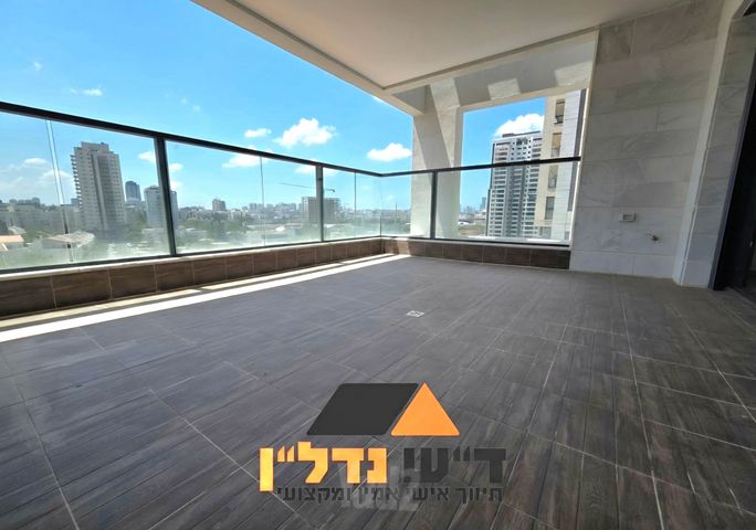 דירה
