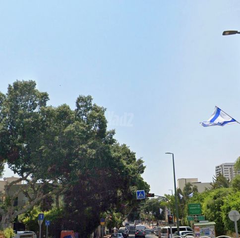 מנדס 
