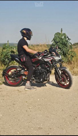 מודעת רכב קאוואסאקי Z650