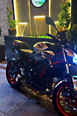 מודעת רכב קאוואסאקי Z650