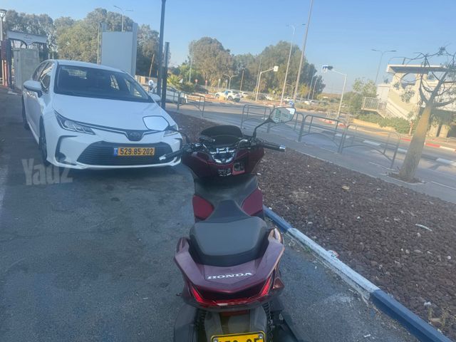 מודעת רכב הונדה PCX 125