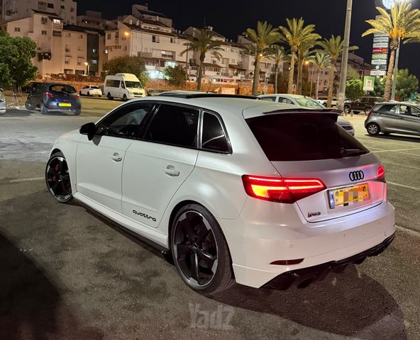מודעת רכב אאודי RS 3
