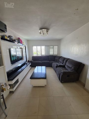 יוסף שפרינצק 5