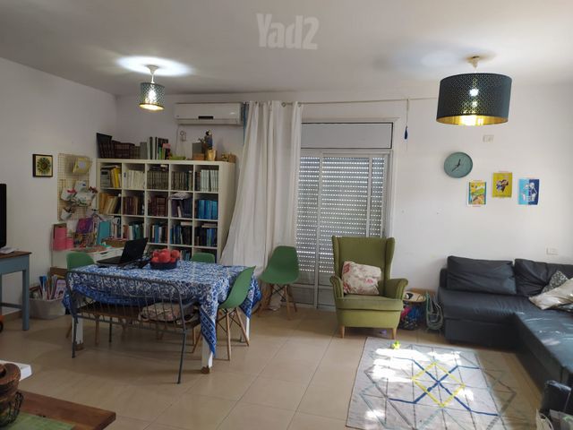 הורד 18