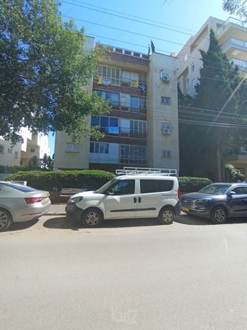 דירה, א' / צפון מזרח העיר, רחובות