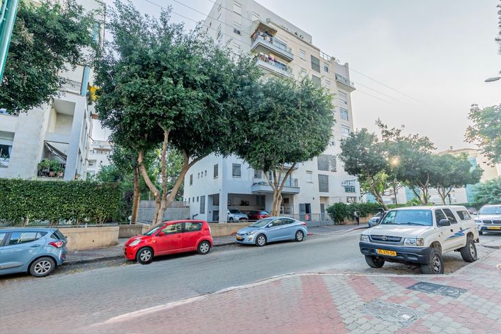 ישראל ישעיהו 